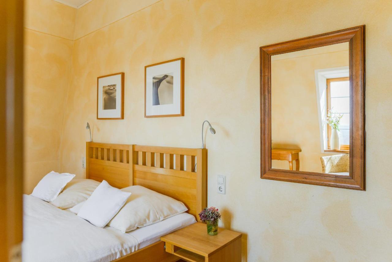 Hotel Kollektur Zellertal エクステリア 写真